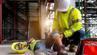 First Aid on Construction Sites: Life-Saving Skills for Every Worker