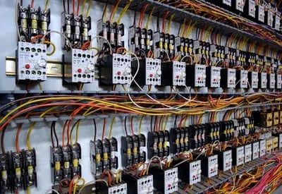 10 Safety Precautions When Working With Electricity